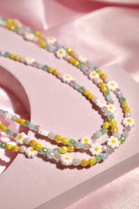 Dainty Daisy Beaded Necklace