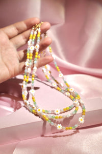 Dainty Daisy Beaded Necklace