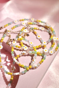 Dainty Daisy Beaded Necklace