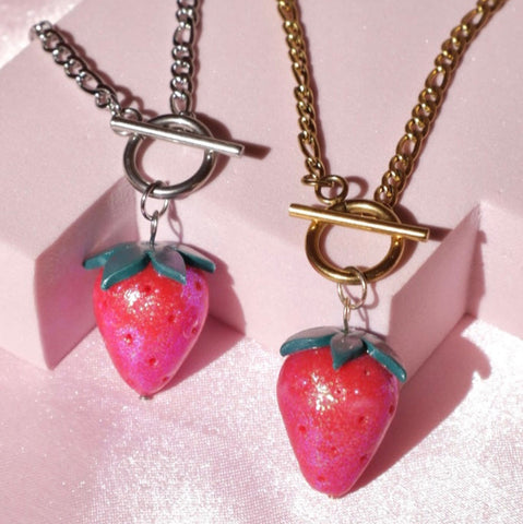 Glitterberry Toggle Necklace