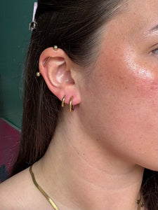 Dual Tone Orbit Hoops